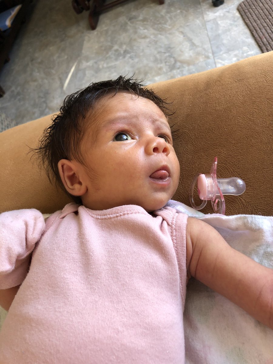 I mean… I know I’m biased but she is pretty perfect! 😂🥰😍#minime #newborn