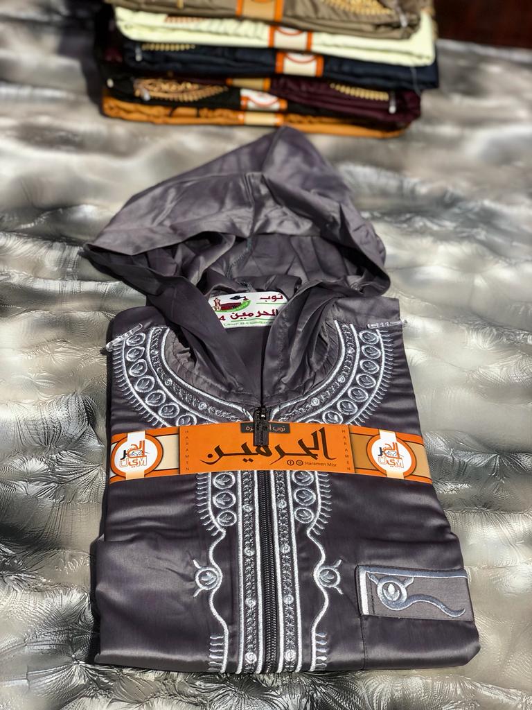 portablef8's tweet photo. Jallabiya from the North.
Beautiful and affordable.
#portable
#quality
#affordable
#kano_state https://t.co/QN9Egc11XK