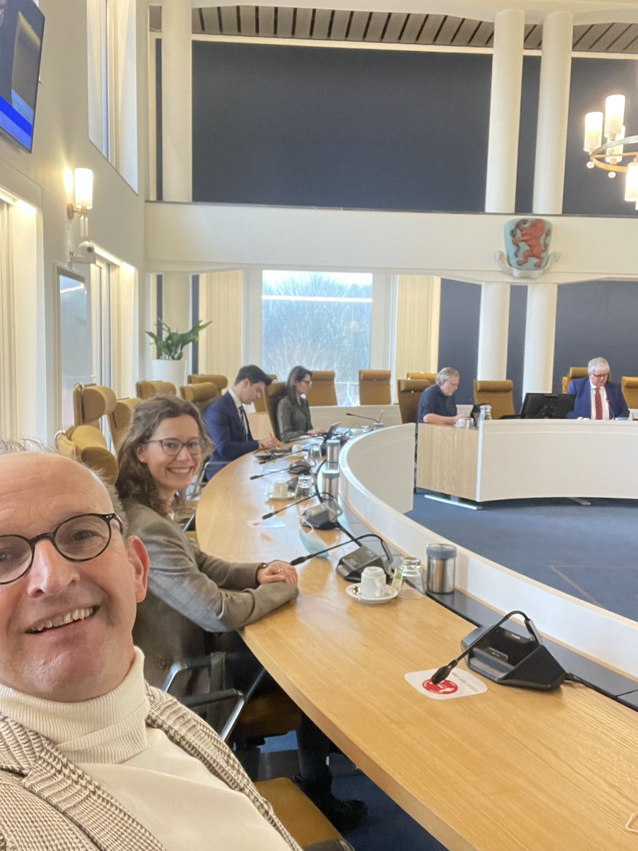 Vandaag aanwezig bij openbare zitting kiesraad  <a href="/Aalsmeer_NL/">Gemeente Aalsmeer</a>  <a href="/CDA_Aalsmeer/">CDA Aalsmeer/Kudelst</a> #altijddichtbij met Thirsa en <a href="/peter_nouland/">Peter van den Nouland</a>