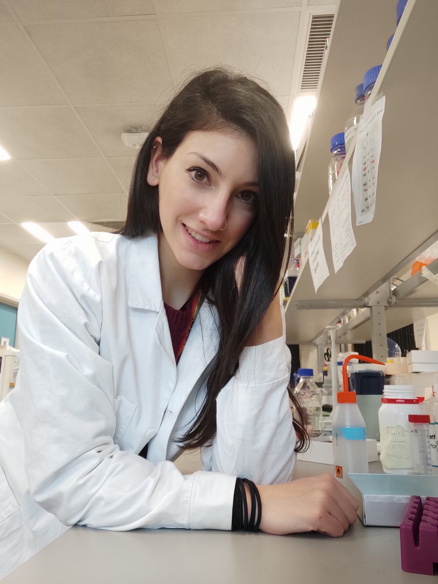 EDenasio's tweet photo. Today is #WorldCancerDay. To celebrate, a photo of me in the place where everyday I try to know more and more about this complex disease. So grateful for the generous donations of @2ndary1st &amp; @BreastCancerNow to make me contribute to this mission at @ICT_Bradford! https://t.co/5RjZYVhr7k
