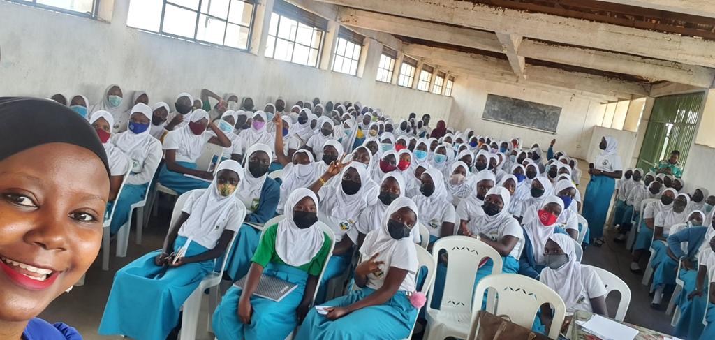 Its always an honour to talk to teenagers, this morning I was with girls at Mariam High school and I shared with them pillars of self esteem, self love, having dreams and working towards them.