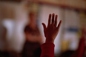 Hands up if you would like to know more about how to help your child improve their social skills and encourage them to be more independent. If so, our zoom session is the right place for you. Visit our advice and tips parents' page ckis.org.uk/page/?title=We… to find out how to join