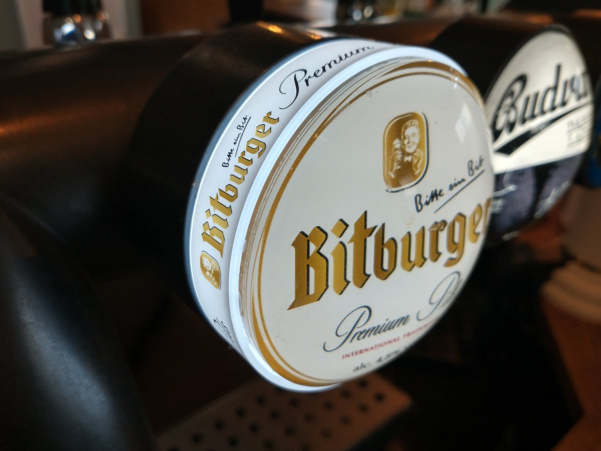 jack_eckardt's tweet photo. How about that for some tap lens eye candy? New 3D tap lenses with branded halo. Get in touch via email if you would like one! 
#Bitburger #BeerOfTrueDistinction #pilsner https://t.co/u8FWThGK8W