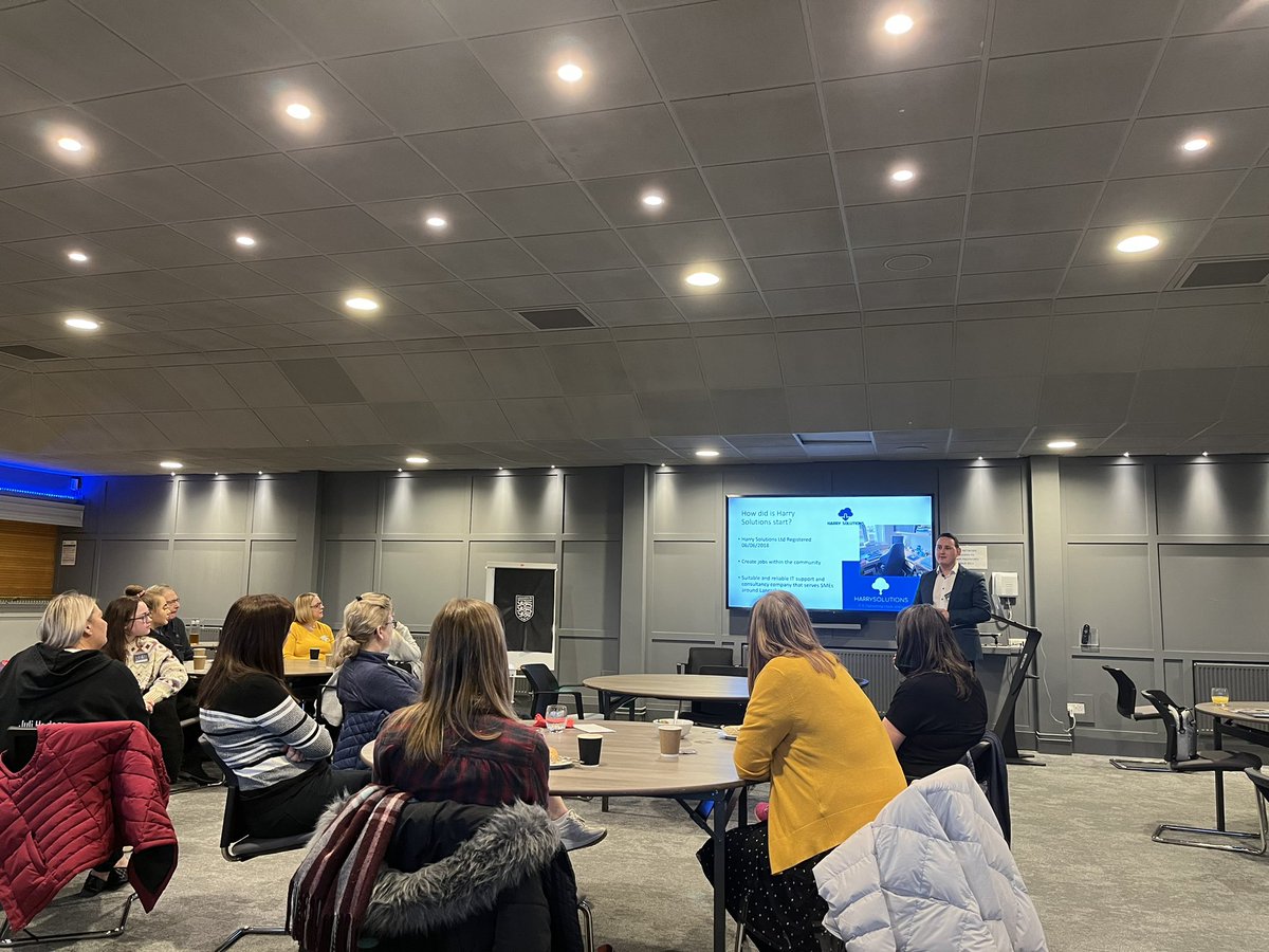 Whitehead & Howarth tweet media