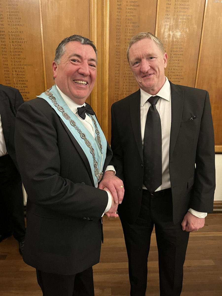 jeb9273's tweet photo. We were honoured to be invited as official guests for the installation of @hengistlodge WM. What a fantastic ceremony, festive board and brethren. 

We look forward to #visiting you again soon or greeting you at Cosham. 

@HantsMason
#Freemasonry https://t.co/zeH0oZx1CV