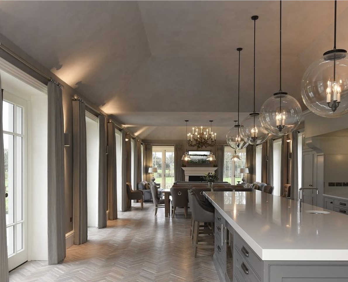 With every KG of carbon counting now in new and refurbished buildings, ceiling finishes are as important as any other surfaces - and yet so often the last consideration. Clay is perfect for ceilings - beauty, acoustics, healthy and lower carbon.
clay-works.com/wp-content/upl…