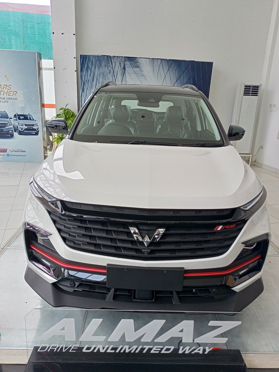 HeryHerys995's tweet image. Minat mobil wuling wa 081585432672 #mobilwuling