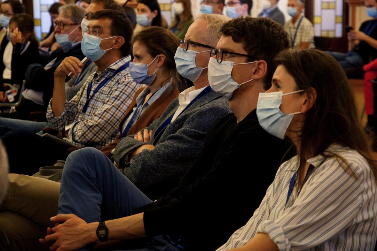 #Changes &amp; #Opportunities - that's the theme of this year's Spring Congress in #GeneralInternalMedicine. Register NOW to benefit from the "EARLY BIRD"-rate:
lnkd.in/eW8Q-9aA