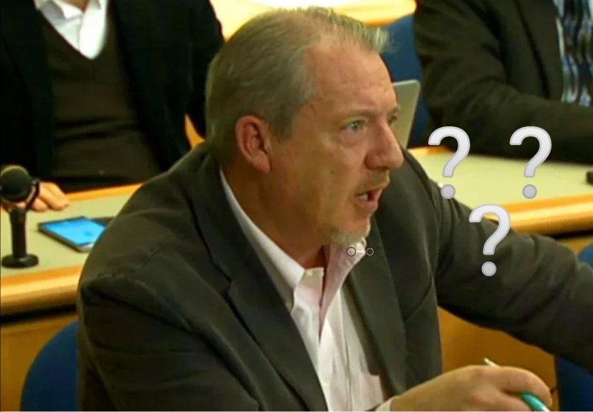 Мне иногда кажется, что
Ли Мэтью - это просто полковник КГБ. Валит он этих секретарей белого дома по полной. 
В ответ одно мычание от представителей госдепа.
Браво честный журналист👍