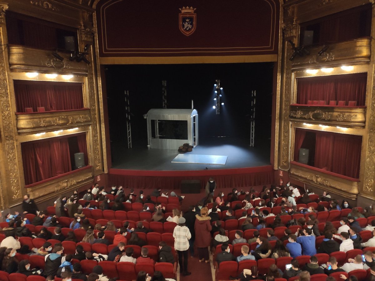 Teatro Gayarre tweet media