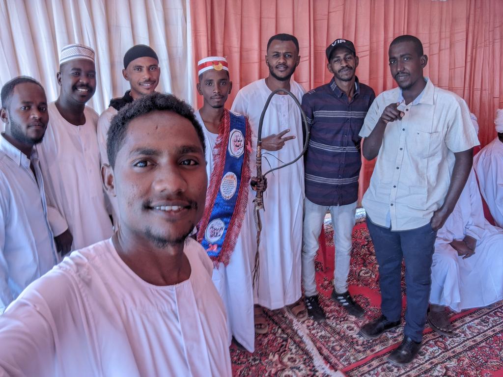 MonMukhtar's tweet photo. دا القبيل راجنوا نحنا 
الف مبروك بيت مال وعيال وحياة ملينة حب وسعادة https://t.co/nVJuDUfJXj