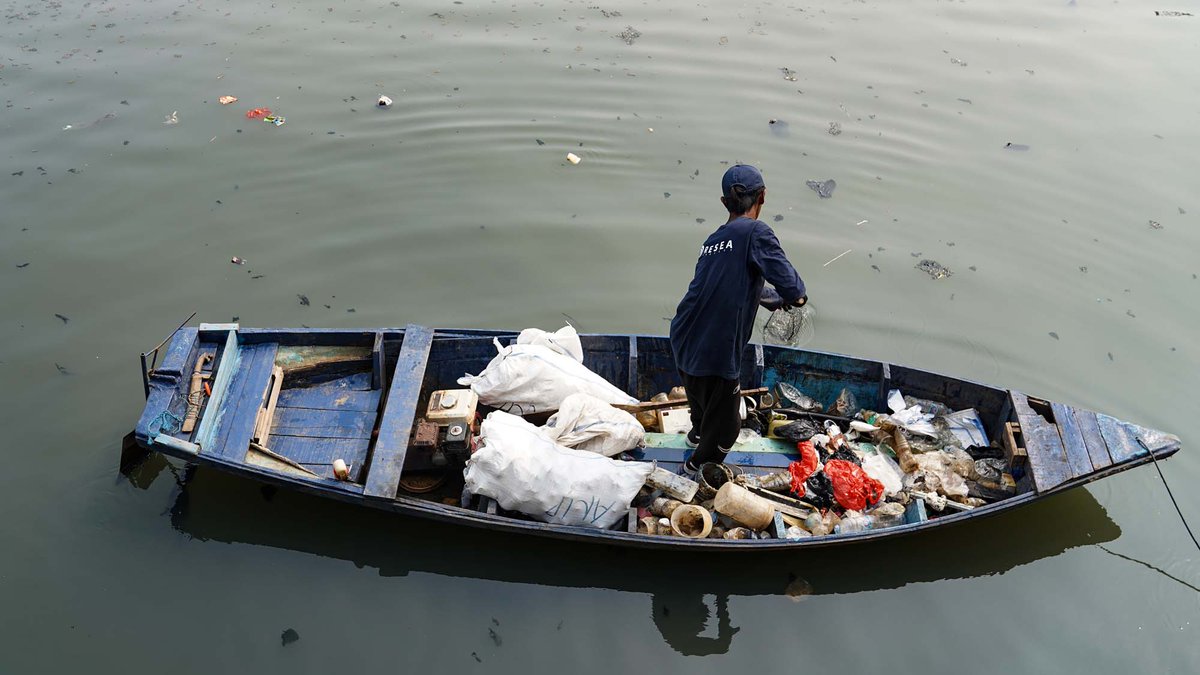 "The plastic pollution threat is almost equivalent to climate change"
bbc.com/news/science-e…

Reinforce your brand image by joining our cleanup movement and being part of tackling one of the largest environmental threats.

#branding #MarketingStrategy #marketingtips