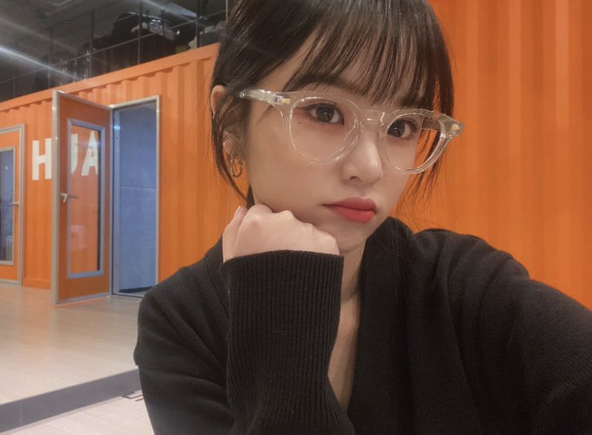 eusdaily's tweet photo. my beautiful beautiful jiwon, ♥️ https://t.co/YP4zdzuvAL