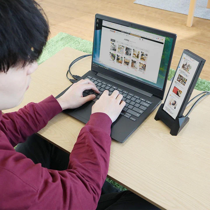 ツイ廃専用、縦長のディスプレイでタイムラインを見逃すなｗｗｗ