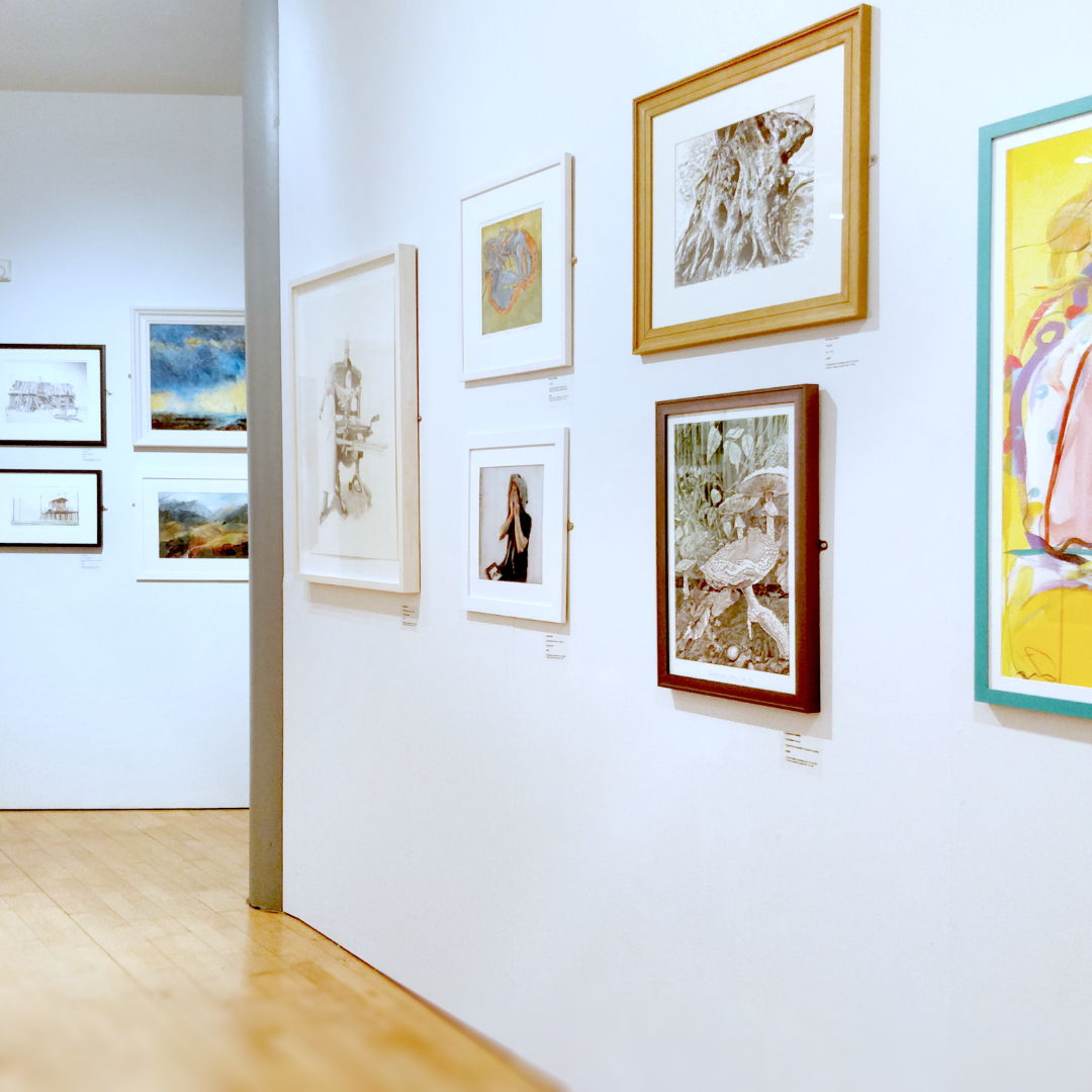 TheRCAConwy's tweet photo. A few more shots of our excellent open exhibition which is on until 26th of February. We hope to see you all at the gallery before the show ends.
https://t.co/m2bMXmF6x9

#rcaconwy #loveart #rcaopen22 #celf #art #artist #artwork #exhibition #artcollector https://t.co/rnxzLO3Qma