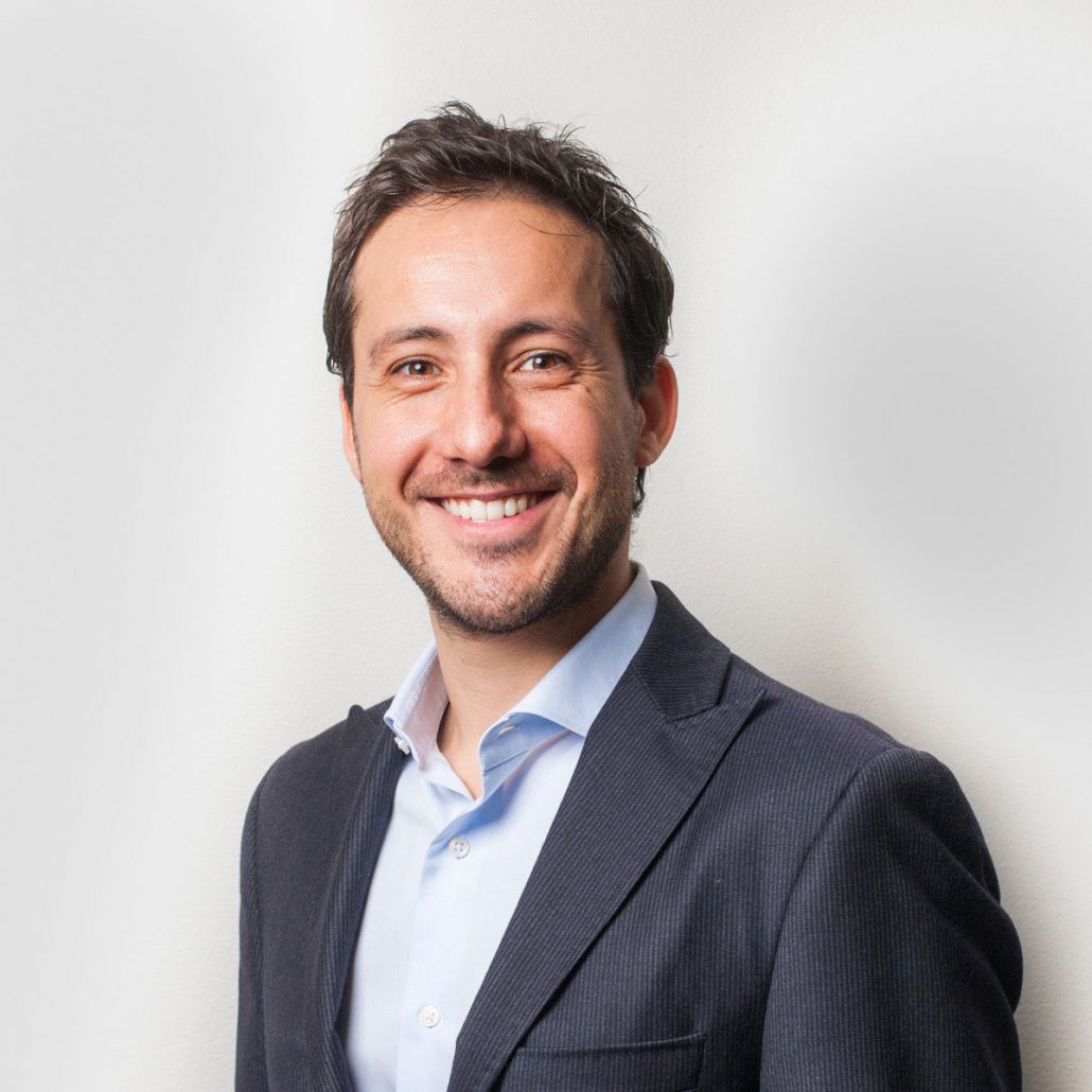 BBM_Wong's tweet image. 1/3. Feeling jubilant 🥳🎉🎇to be welcoming Dr Giovanni Polverino (@GioPolverino 🇮🇹) and Dr Upama Aich (@UpamaAich 🇧🇩) as the newest postdoctoral researchers to join the group here at @MonashBiol @Monash_Science in 2022. #MonashEcology #MonashEvolution #BobWongLab