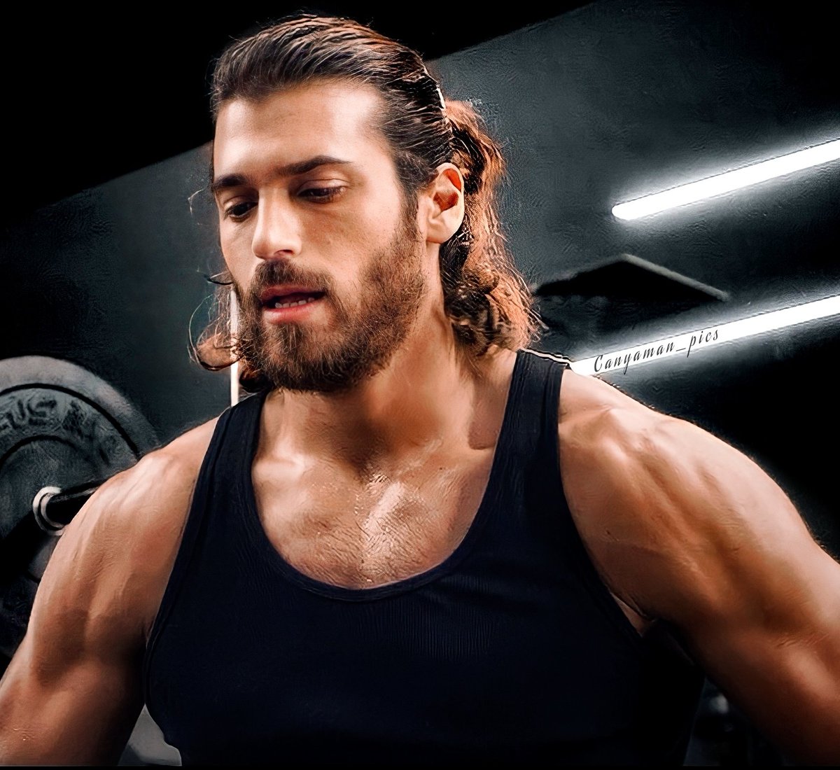 canyaman_pics's tweet photo. 🌋

#CanYaman https://t.co/N7ym5rZDr9