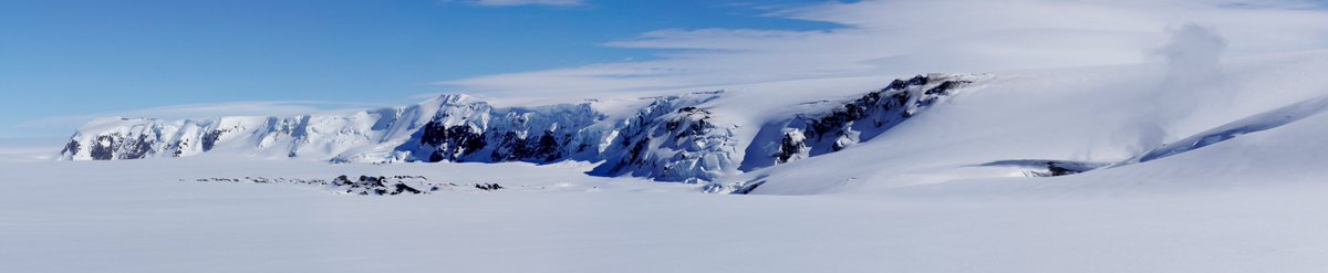 Let’s talk about Iceland today! Our new open access #GRL study links the recent mass loss slowdown of Icelandic glaciers to the Blue Blob, a regional cooling in the North Atlantic Ocean. 
https://t.co/zbtPjWxU8p