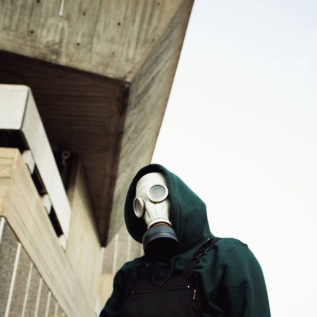 Gao the Arsonist is a UK-based musician that uses a wide spectrum of harsh soundscapes to express his despondent outlook on life. 

His most recent single called “FORENSICS” is a dark, abrasive investigation of identity and what it means to be estranged from one’s cultural roots.