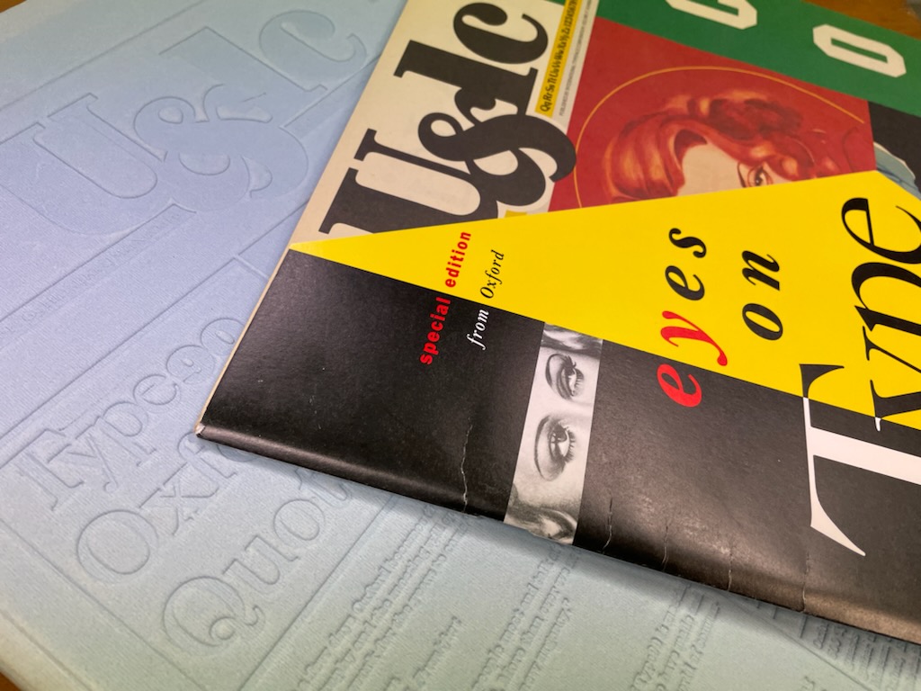 kazui_press's tweet image. 当社所蔵品の整理より。アメリカ編ー 以前もご紹介したアメリカのデザイン誌 「U&amp;amp;lc」の #Type90 の特集号。包まれてきたのは #紙型 で作ったようなカバー。痺れました！