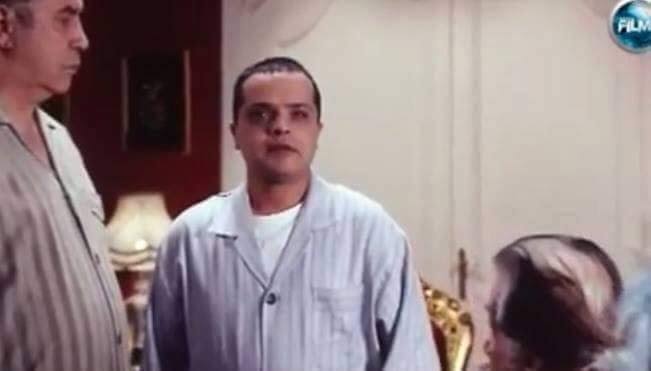 Mo_Qotp's tweet photo. @OfficialHenedy ايتو : كده مفيش قدامي غير حل واحد  اجمع كل براميل الاستشفاء واخلل فيها طرشي ونبيعه ونعوض الخسارة https://t.co/Fm9Xdu2SdS