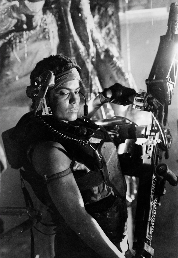 avpgalaxy's tweet photo. Everyone at Alien vs. Predator Galaxy would like to wish Aliens' Jenette Goldstein a happy 62nd birthday! #HappyBirthday #HappyBurstday #JenetteGoldstein #Aliens #ColonialMarines #ElRiesgoSiempreVive https://t.co/HD06jxCnUu