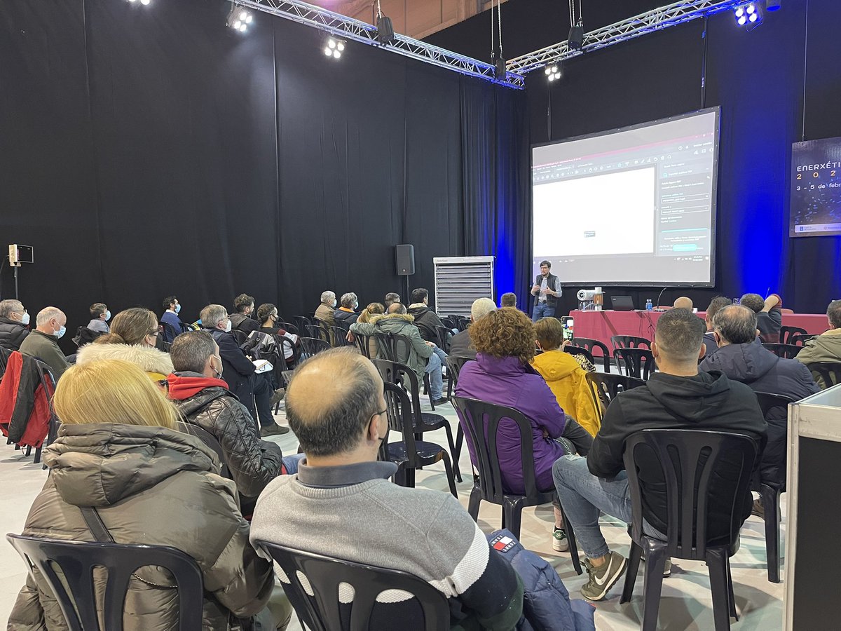 enerxetika's tweet photo. ⚡️PERSIANAS FOTOVOLTAICAS⚡️
Grazas a @system y @prana spain volvemos a conocer de primera mano a las #solargaps, primeras persianas fotovoltaicas del mundo.
#Enerxetika22 #Enerxia #Galicia https://t.co/W3Z22FxevL
