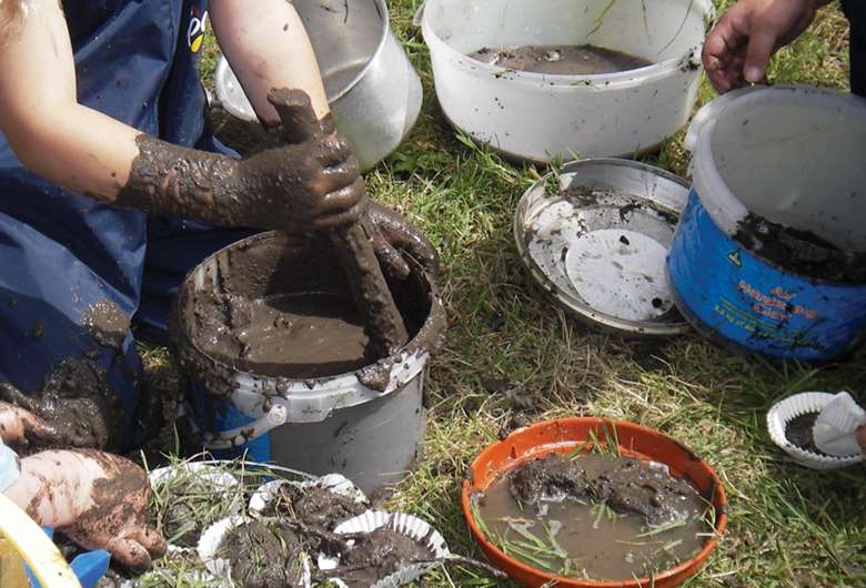 GorseyFS's tweet photo. Forest School would love donations of any unwanted pots, pans, kitchen utensils, mixing bowls or muffin tins to use in our mud kitchen and digging area. Please leave donations at the RCH door for Mrs Firth #GorseyFS #ReduceReuseRecycle https://t.co/jRckD8xj2N