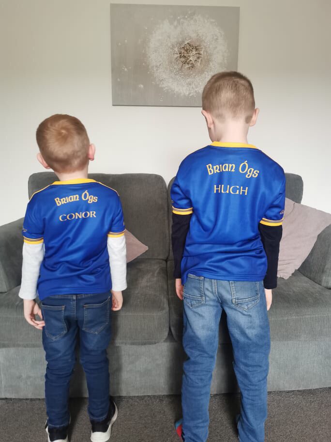Here’s a few of our supporters getting ready for the big match. These boys are supporting Uncle Hugh all the way from County Down !!