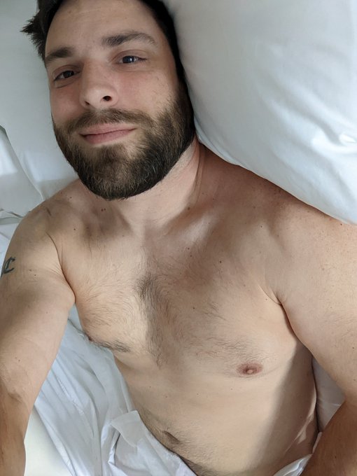 Good morning https://t.co/F9KABent5J