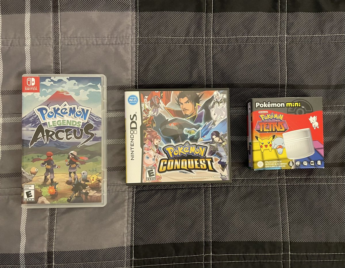 comeoutpunching's tweet image. The three best Pokemon games ever made.

#PokemonLegendsArceus #Tetris #Pokemon #PokemonLEGENDS #NintendoSwitch #NintendoDS #PokemonMini