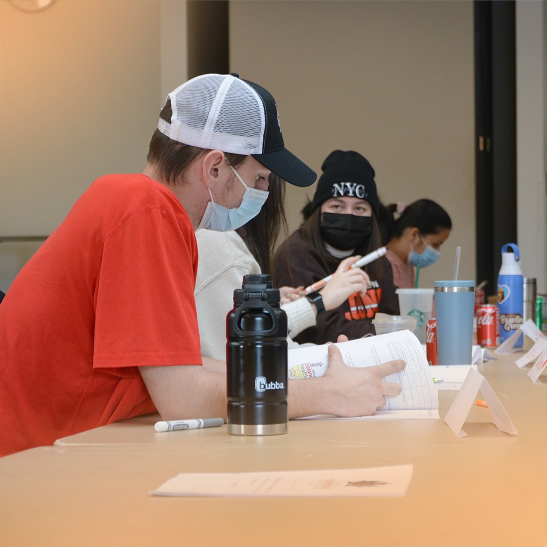 themarvincenter's tweet photo. This week's #FalconFeature goes out to all the students that participated and completed the one-day #ELC this past Sunday! Students attended this one-day series and earned the full Ethical Leadership Certificate. For those of you that attended -- what was something you learned? https://t.co/OGXKOCW0E8