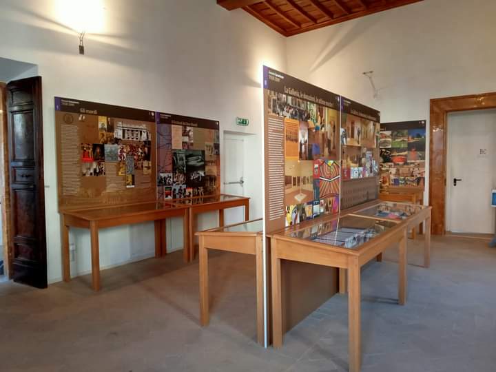 SpoletoCard's tweet photo. #SpoletoCard 
#Domenica 6 febbraio alle ore 11.30 a Palazzo Collicola Spoleto è in programma una speciale visita guidata alla mostra documentaria ❞𝗚𝗶𝗼𝘃𝗮𝗻𝗻𝗶 𝗖𝗮𝗿𝗮𝗻𝗱𝗲𝗻𝘁𝗲. 𝗔𝗿𝗰𝗵𝗶𝘃𝗲𝘀 𝗮𝗻𝗱 𝗗𝗼𝗰𝘂𝗺𝗲𝗻𝘁𝘀❞

Per info e prenotazioni
📞074346434 https://t.co/Ng9HCqS50z