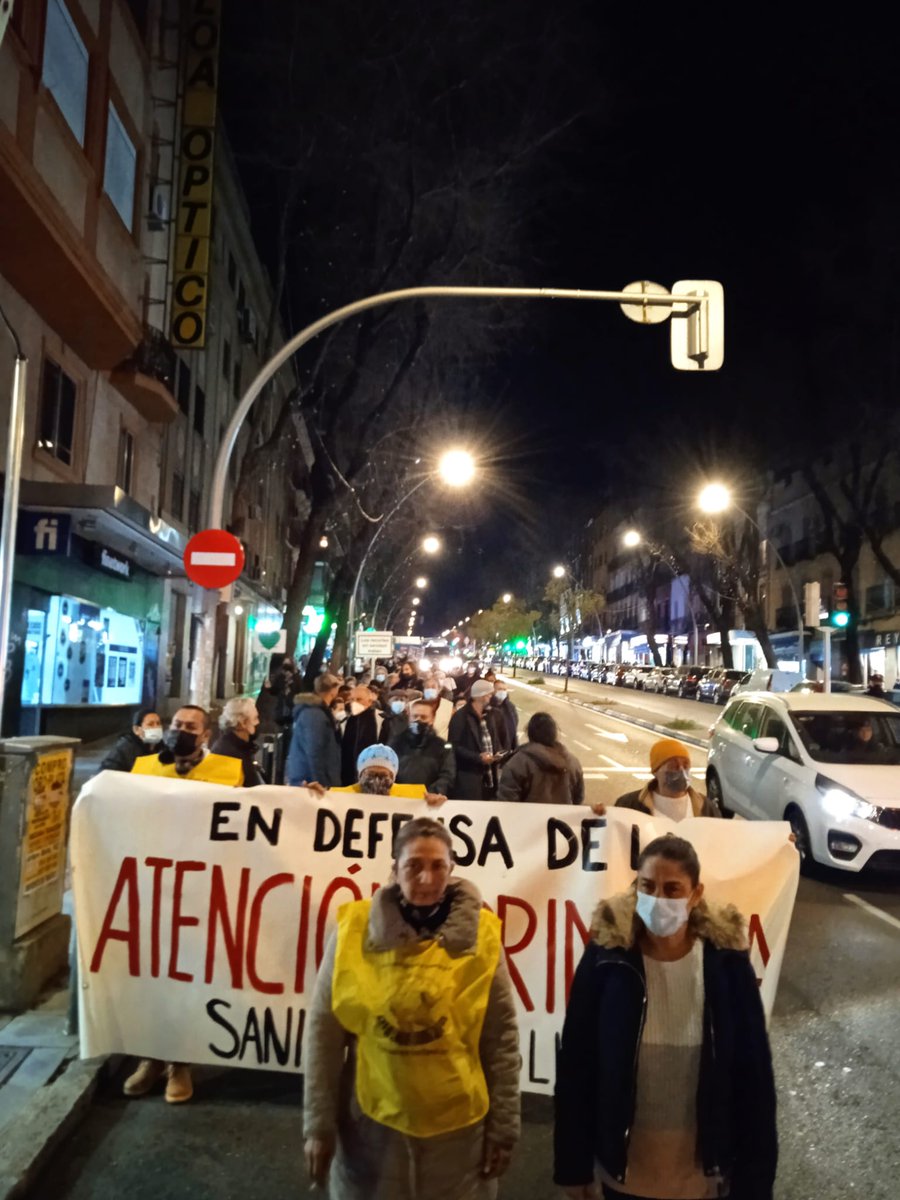 Sanidad pública SOS Puerta del Angel tweet media