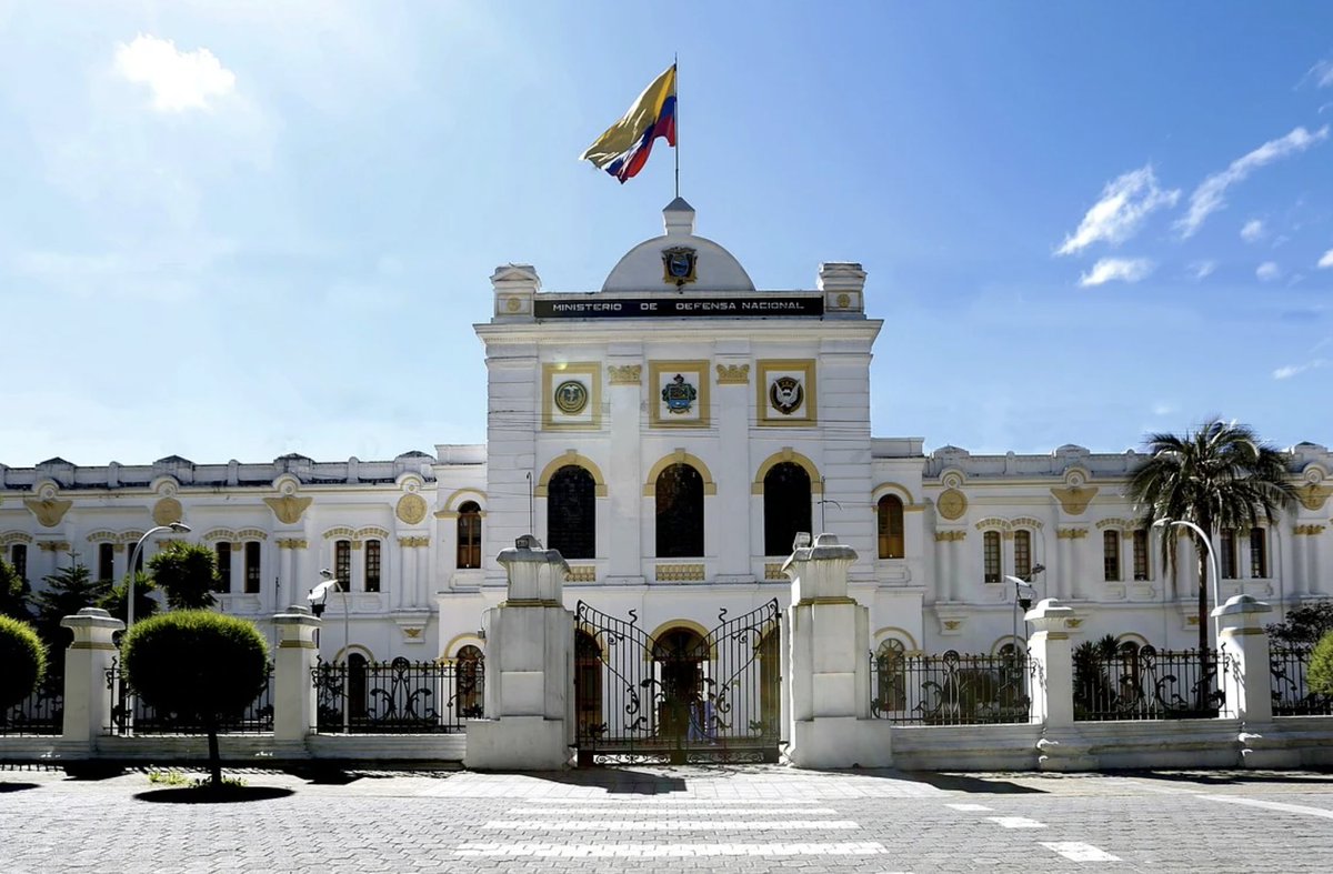 BitcoinMagazine's tweet photo. 💥 Ecuador Central Bank: Country will regulate #Bitcoin and crypto this year 🇪🇨 https://t.co/80WKcqxatn