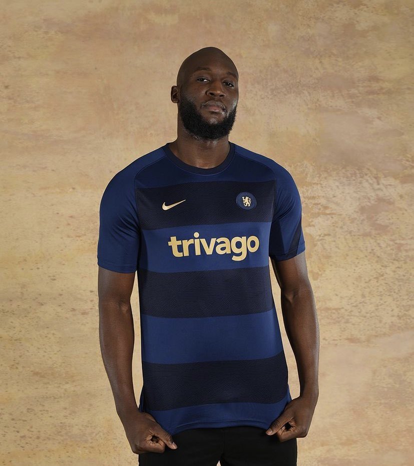 TrollFootball's tweet photo. Lukaku: I miss Inter so much

Chelsea: Say no more https://t.co/oWS3Jy3Zen