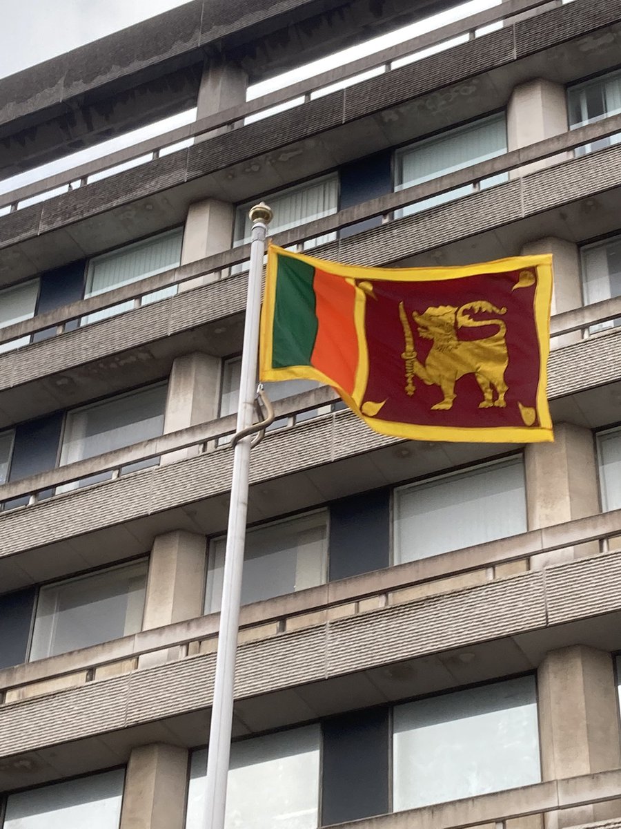 DaveHBedford's tweet photo. Today we are flying the Sri Lankan flag at Borough Hall to celebrate the anniversary of Independence for Sri Lanka🇱🇰 https://t.co/oXpR32A1kl