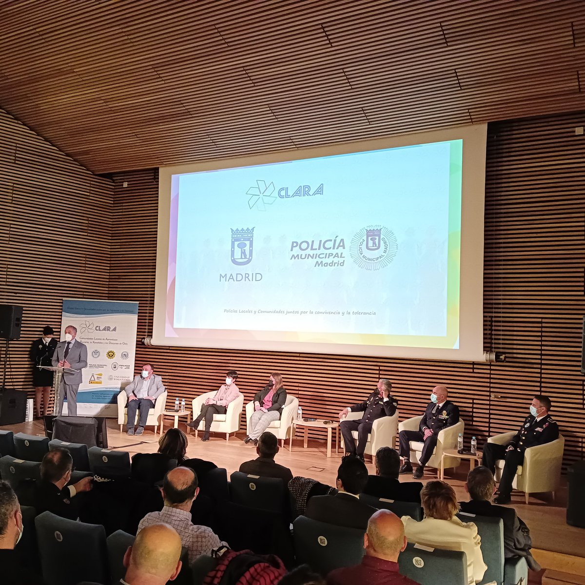 Finaliza la Conferencia Final del #ProyectoCLARA pero todo lo construido colectivamente empieza hoy. Gracias a todas las que habéis participado para hacer ciudades más tolerantes, inclusivas, diversas y seguras <a href="/ClaraProyecto/">Proyecto Clara</a>