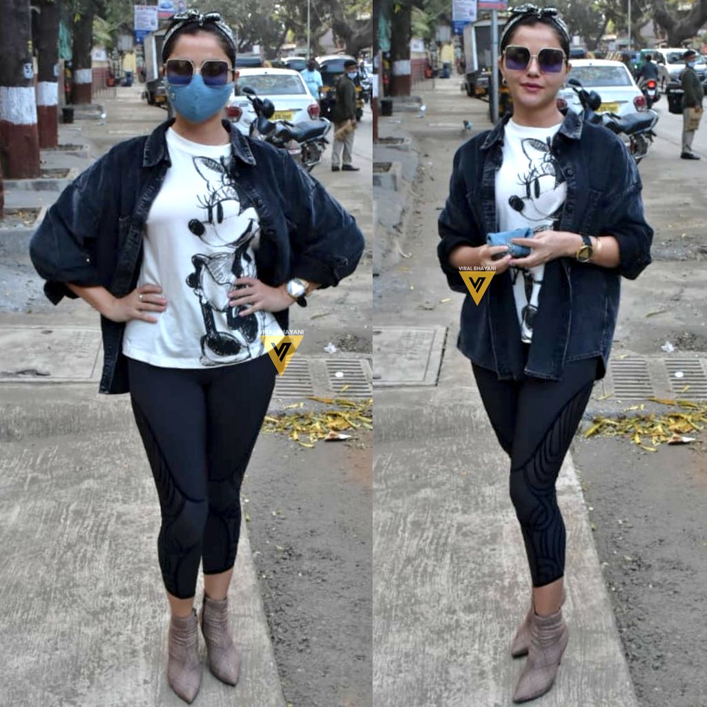 viralbhayani77's tweet photo. #RubinaDiIaik Spotted in Bandra today 🔥😍 @RubiDilaik @viralbhayani77 https://t.co/8A5dq8Cq1n