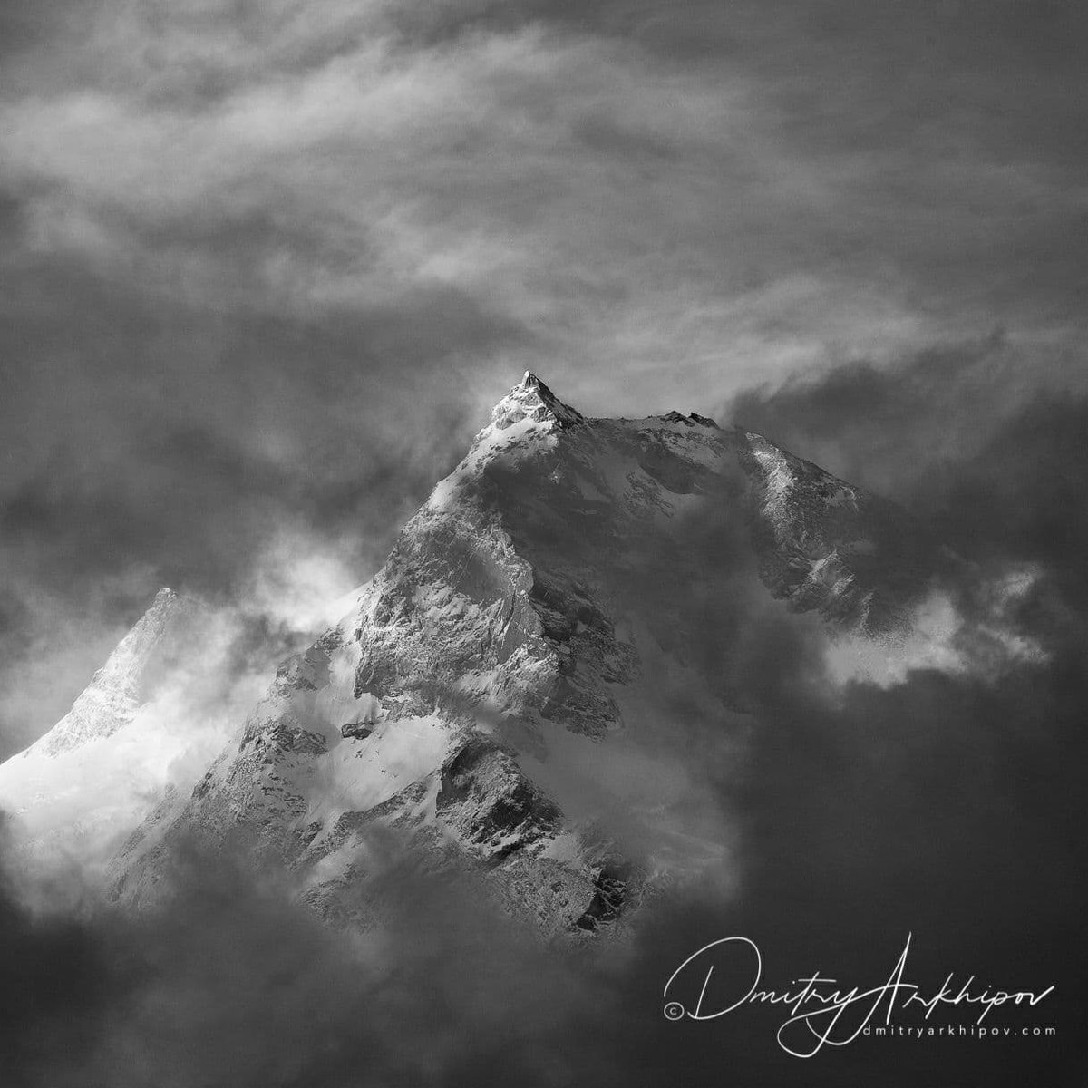 d_arkhipov's tweet photo. N11 #Karokaram ridge https://t.co/vMUY2plzOC