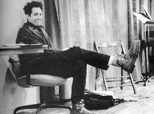 Happy birthday to the everlasting beam of light, jonathan larson! 