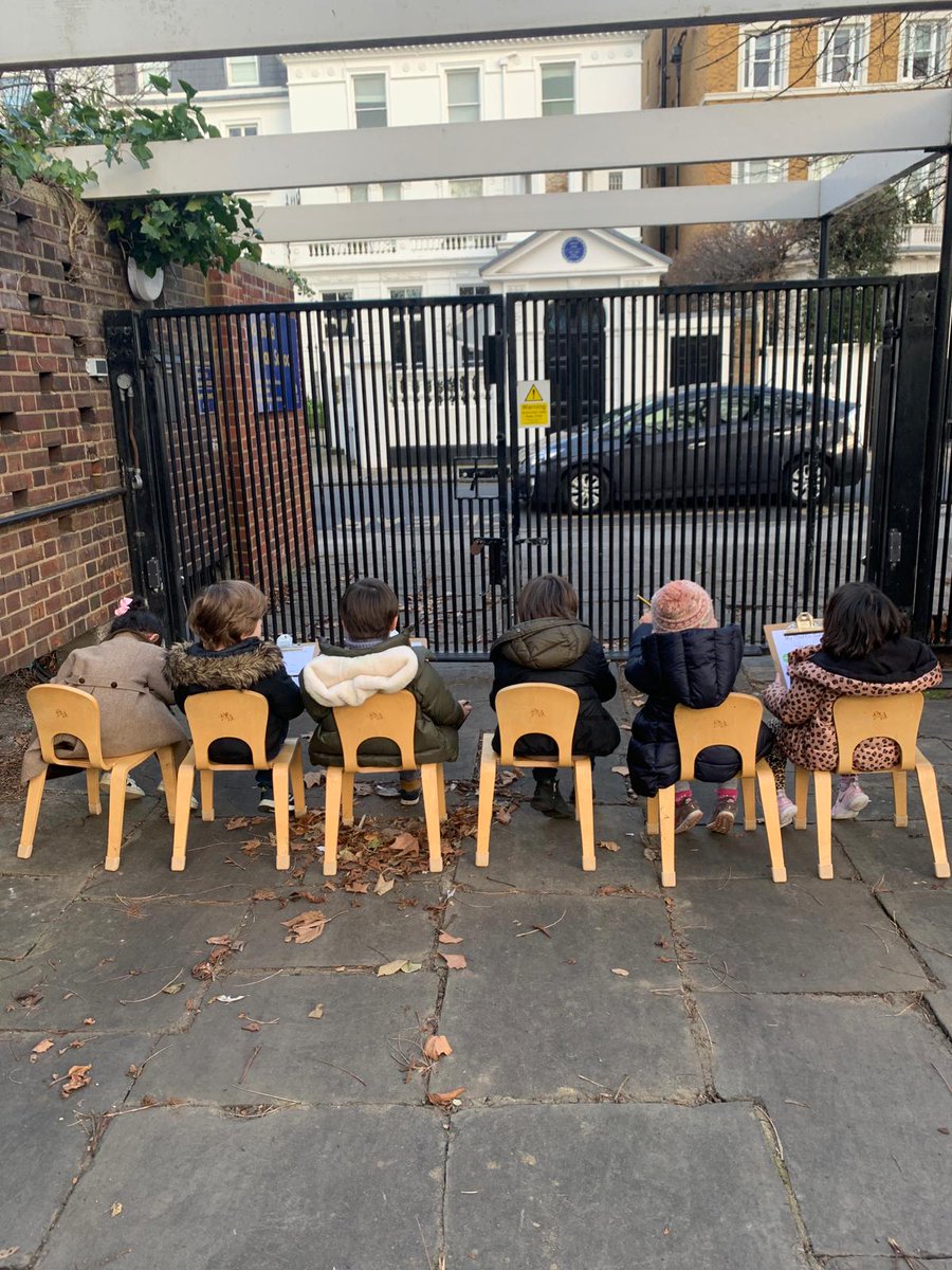 Bousfield_'s tweet photo. Nursery monitoring the local traffic. https://t.co/QyK1zXI9Pi