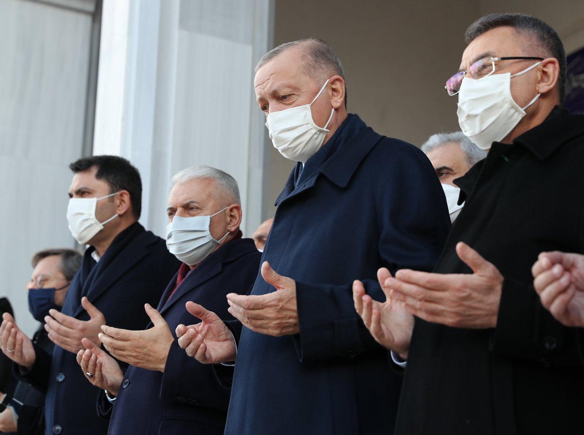 Akparti's tweet photo. Cumhurbaşkanımız Recep Tayyip Erdoğan, İstanbul'da Prof. Dr. Osman Öztürk İncirli Bostan Camisi'nin açılışını gerçekleştirdi. https://t.co/6MOR711q0G