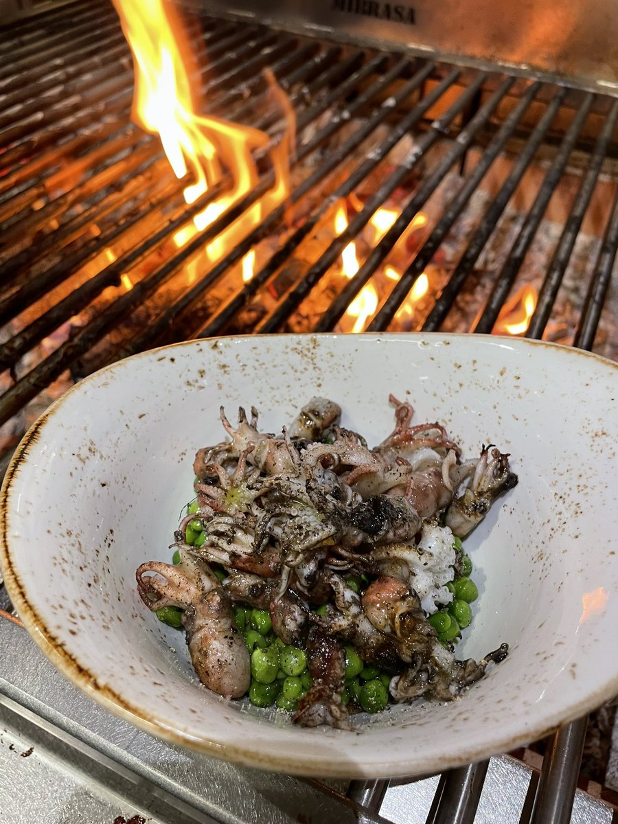 Popets i Pèsols a la Brasa 🔥 🐙