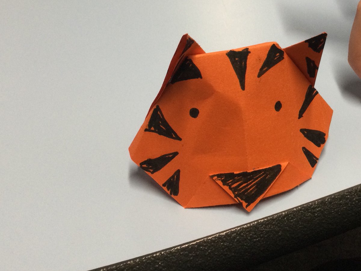 Cantonian_Base's tweet image. Access Base Sensory Activity today was making an Origami Tiger to celebrate Chinese New Year - Year of the Tiger 🐅#chinesenewyear #accessbase #learningtogether