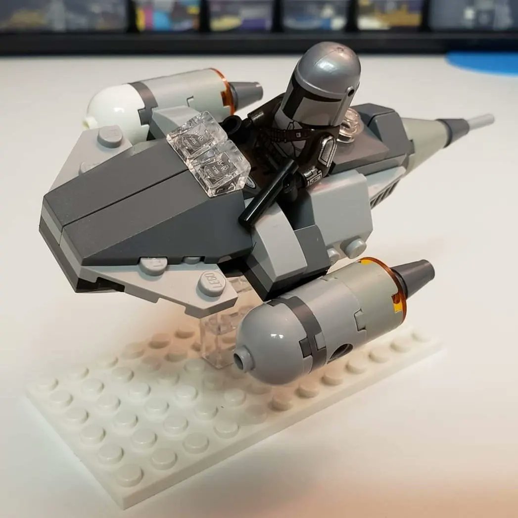 Check out this fun little build by <a href="/webraune/">Will Braune</a> of #themandalorian and his new ride. 

"I modified the 75223 Naboo Starfighter Microfighter for Mando. Not perfect, but I think it's pretty wizard! I had fun digging through my parts to come up with this!"
 <a href="/themandalorian/">The Mandalorian</a> #kcbricklab