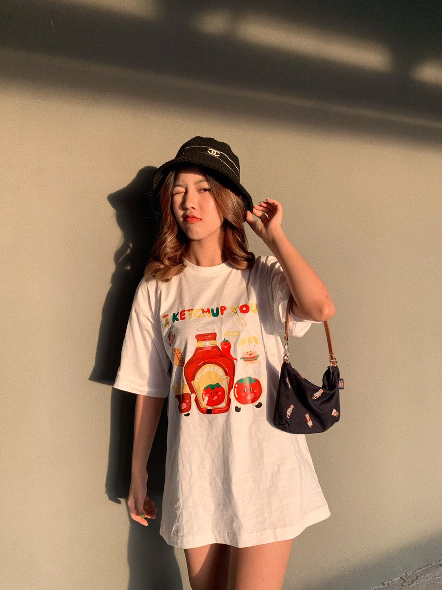 🍅𝒊 𝒌𝒆𝒕𝒄𝒉𝒖𝒑 𝒚𝒐𝒖 🍟 #chudesign8ketchup

สกรีนสีชัด ซักแล้วไม่หลุด*
เพียง 315-390.- FREE Shipping
🛒✊🏻 DISCOUNT 5%-25%

🤏🏻ของแถม + Adorable packages

✨🍭สามารถเลือก
มากกว่า 50 สีเสื้อ
tshirt / crop / oversize / two tone

#chudesign8tshirt #เสื้อยืด