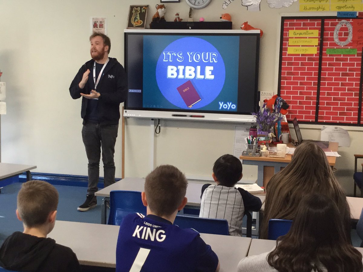 Y6FoxesStLaw's tweet photo. We are very lucky to have Yo-Yo in with us for the next 3 weeks for 'It's our Bible' #stlRE https://t.co/yZriWhHaQy