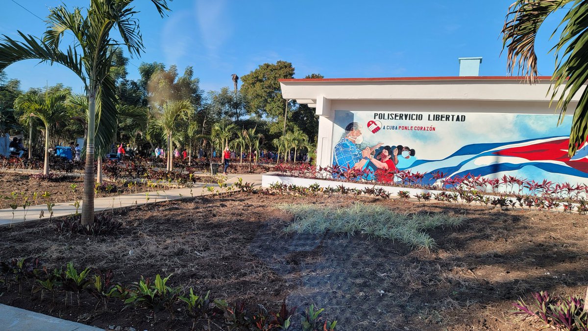 El barrio y su transformación.  Inaugurado Poliservicio en Comunidad Libertad, La Lisa. "Ya salir es una opción,  tenemos los servicios en casa" así nos dijo una hermosa anciana. #CubaVive #habana #CubaViveYAvanza #CubaViveYRenace #FidelPorSiempre