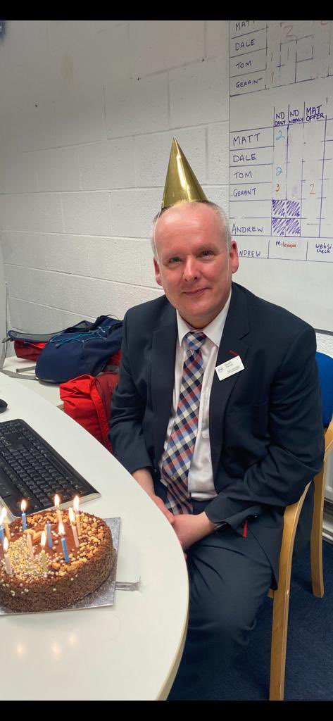 tynlongarage's tweet photo. Rhywun yn cael ei ben blwydd yma heddiw!! Pen blwydd hapus Ger! 🥳🥳

It’s someone’s special day today!! Happy birthday Ger! 🥳🥳 https://t.co/pzHQNhdmYM